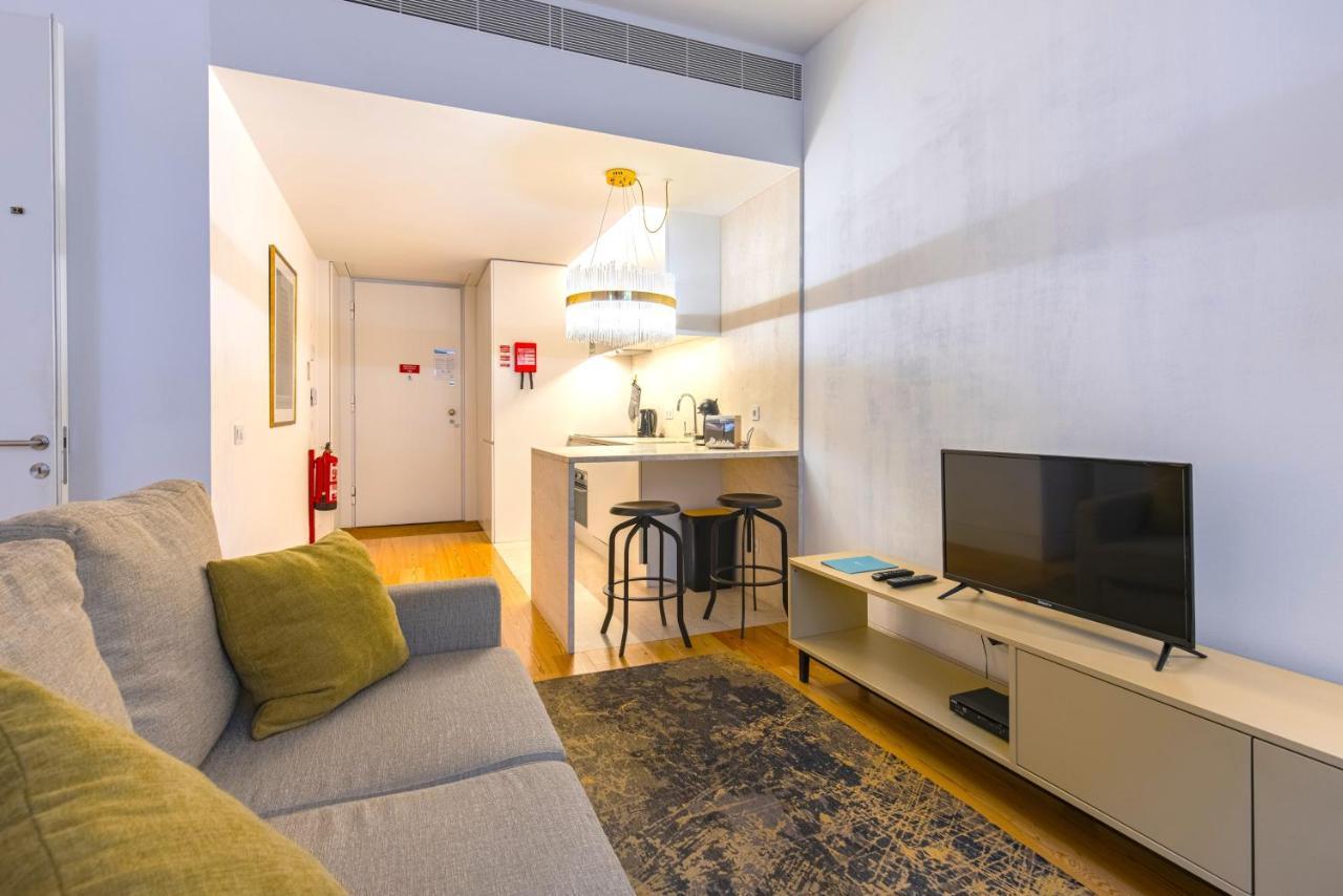 Cozy Downtown Studio By Lovelystay リスボン エクステリア 写真