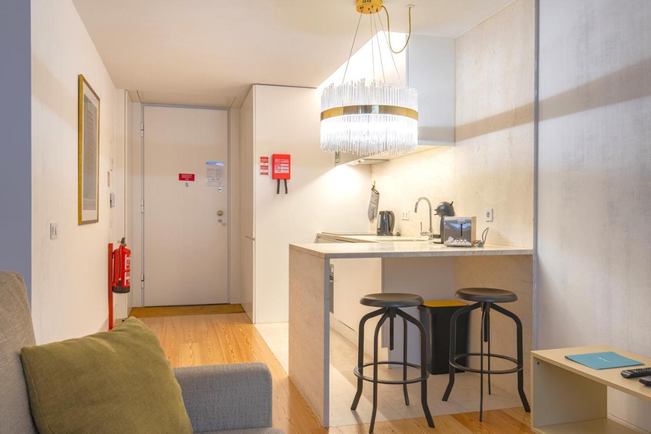 Cozy Downtown Studio By Lovelystay リスボン エクステリア 写真